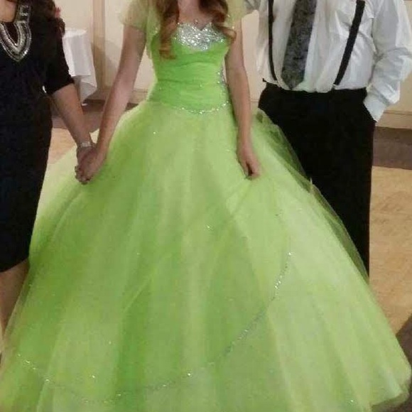 green sweet 16 dresses